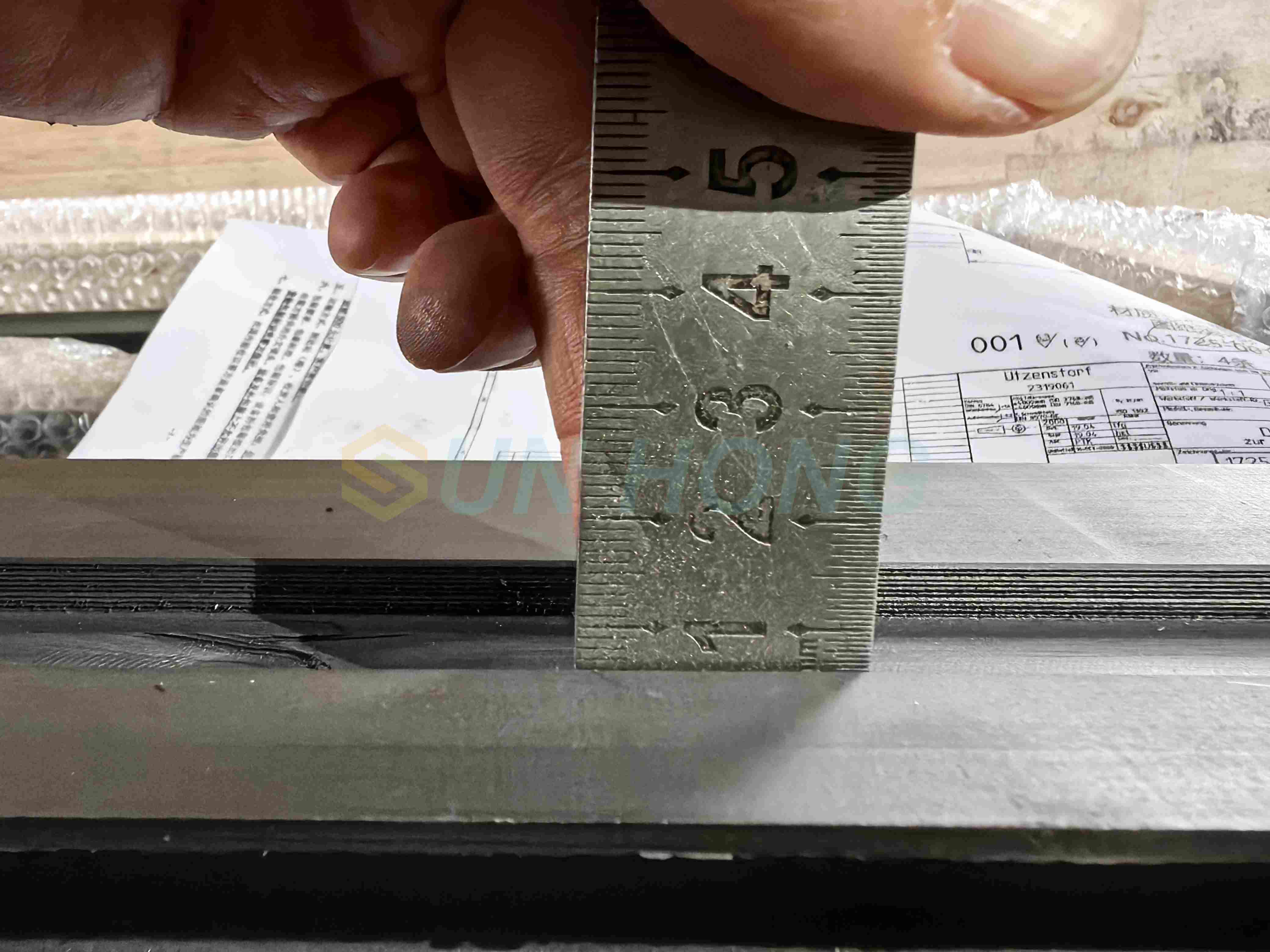 Papiermaschine Saugrolle UHMW Gummi -Graphit -Versiegelungsstreifen